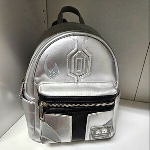 Loungefly mandalorian backpack